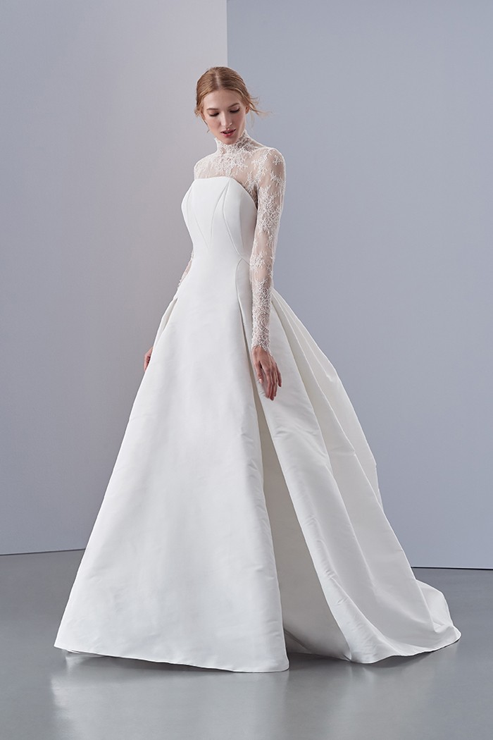 Strapless ball gown in silk faille with asymmetric seams | Peter Langner